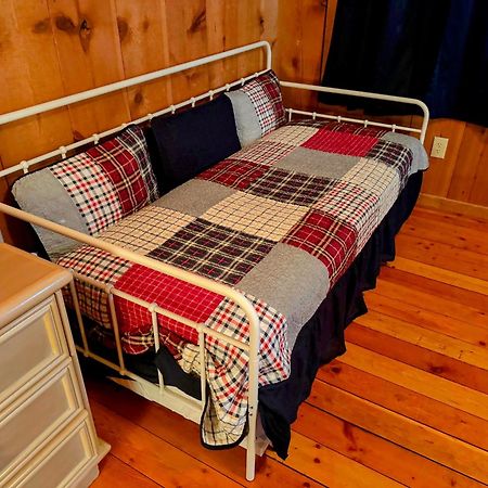 ウィリアムズ トラッパーズ ランデブー Bed & Breakfast エクステリア 写真