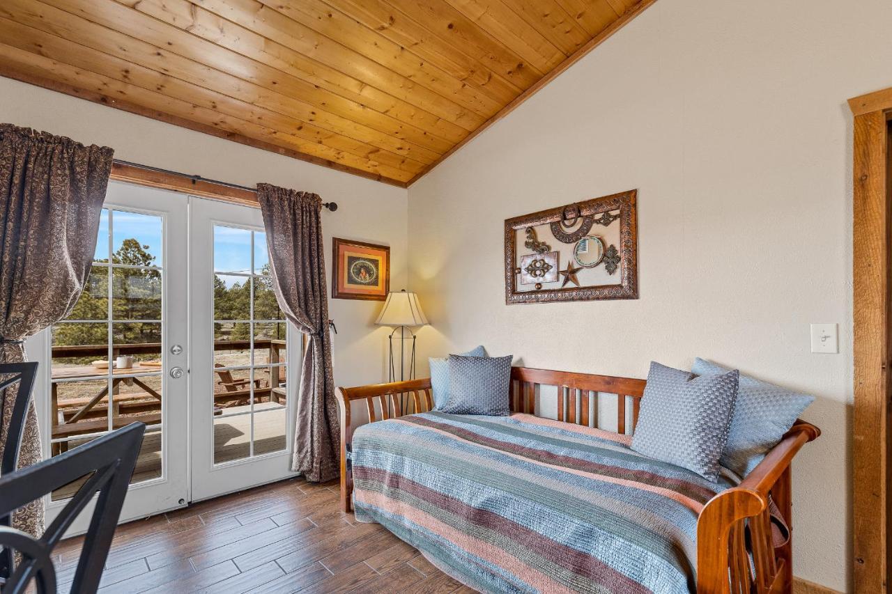 ウィリアムズ トラッパーズ ランデブー Bed & Breakfast エクステリア 写真
