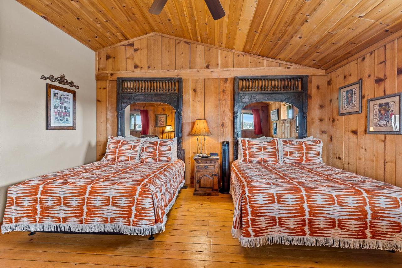 ウィリアムズ トラッパーズ ランデブー Bed & Breakfast エクステリア 写真