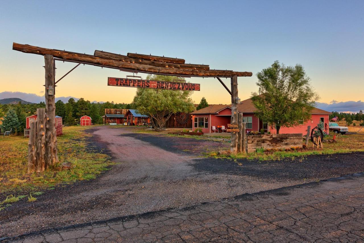 ウィリアムズ トラッパーズ ランデブー Bed & Breakfast エクステリア 写真